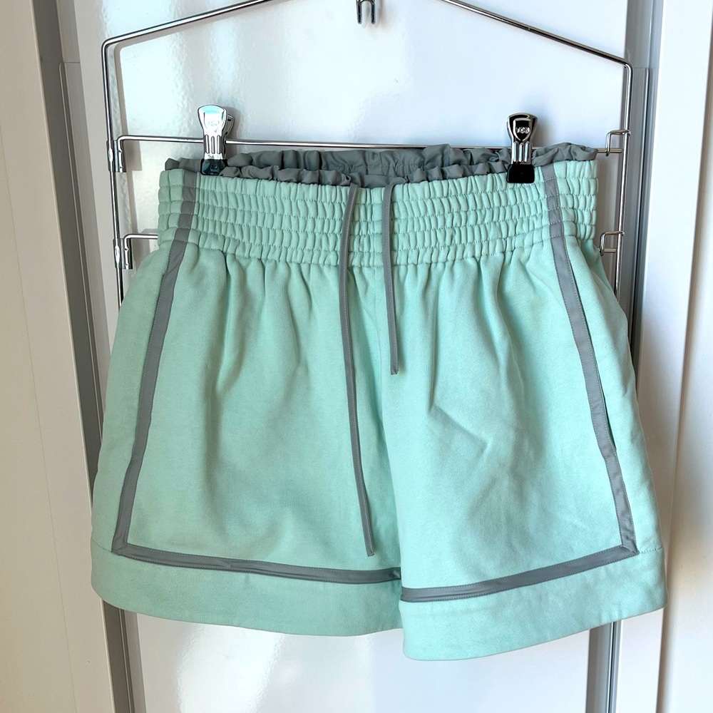 3.1 Phillip Lim boxing shorts (XS)